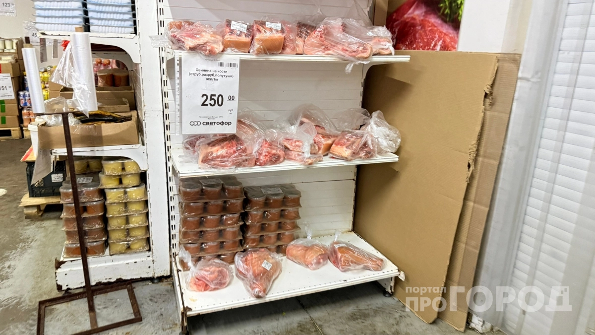 Свинина на кости из «Светофора» за 250 руб: подробный отзыв с плюсами и минусами — брать или пройти мимо