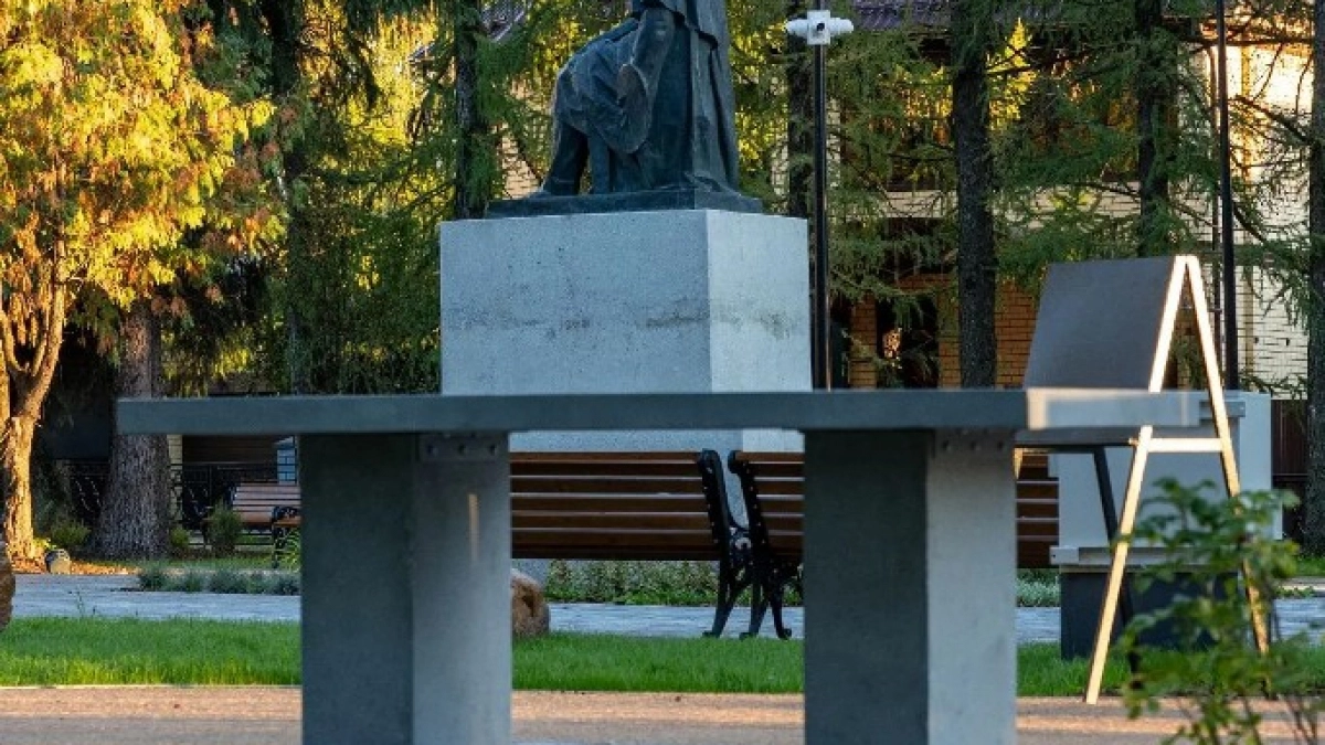 В Арзамасе завершено благоустройство сквера имени Ступина по нацпроекту «Инфраструктура для жизни»
