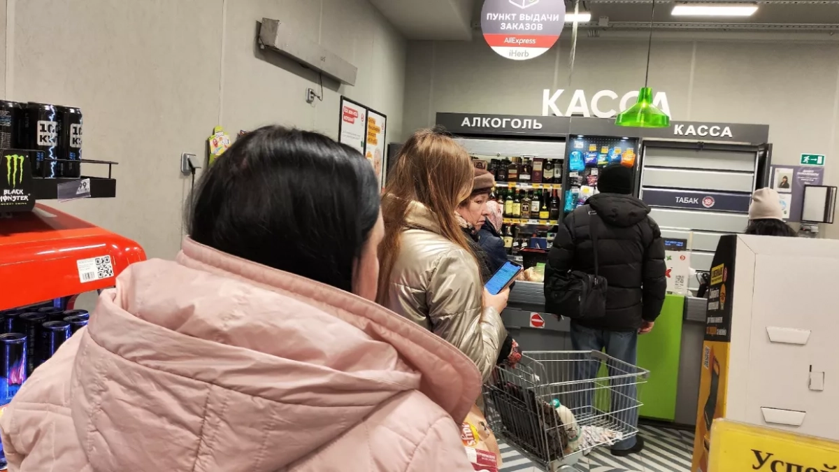 «Вам чек нужен?»: зачем продавцы «Пятерочки» и «Магнита» задают один и тот же вопрос всем покупателям