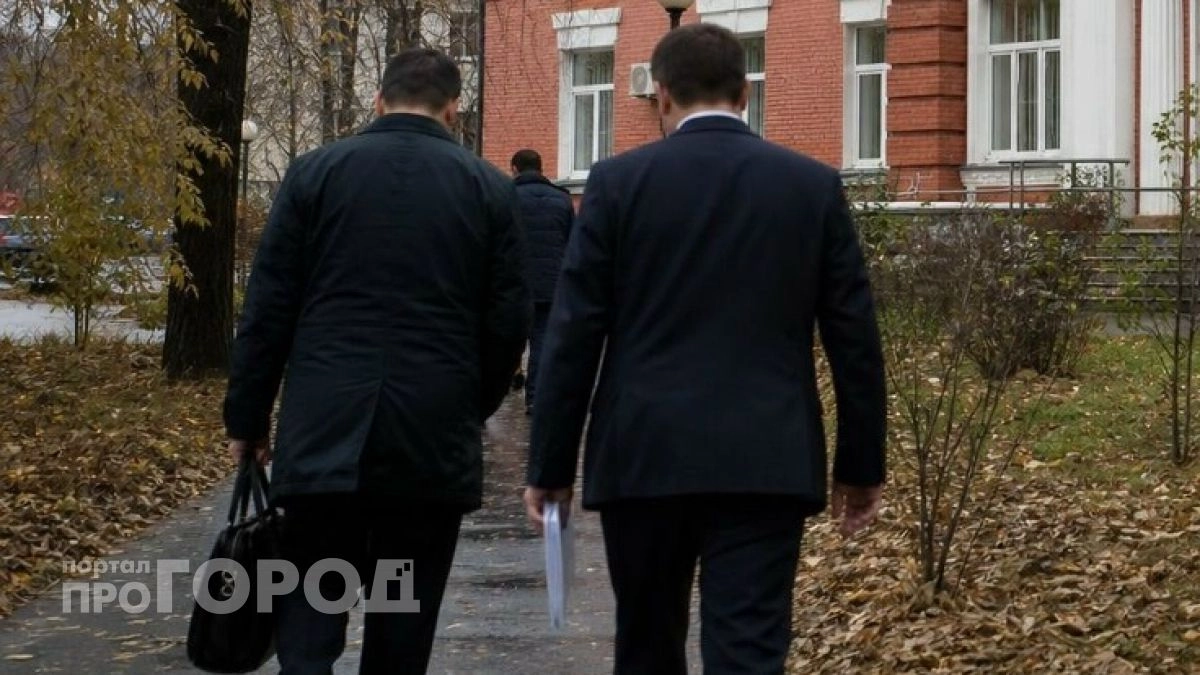Мэр Нижнего Новгорода уволит каждого десятого чиновника ради экономии 