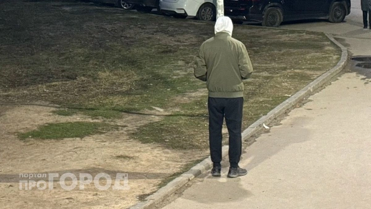 Студент павловского колледжа польстился на 5 000 рублей и вместе с деньгами заработал уголовное дело