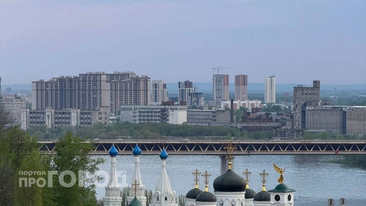 Нижегородских водителей предупредили о сужении метромоста из-за круглосуточного ремонта