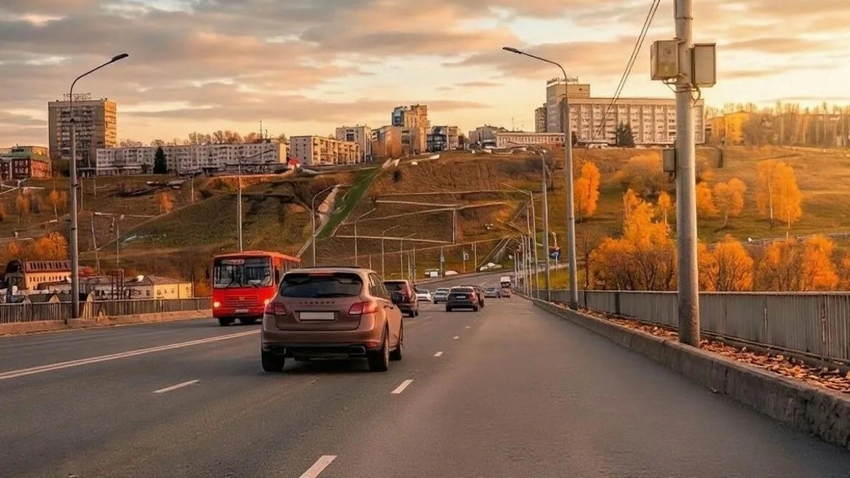 На Канавинском мосту "прокачали" камеры: теперь водителей там штрафуют чаще