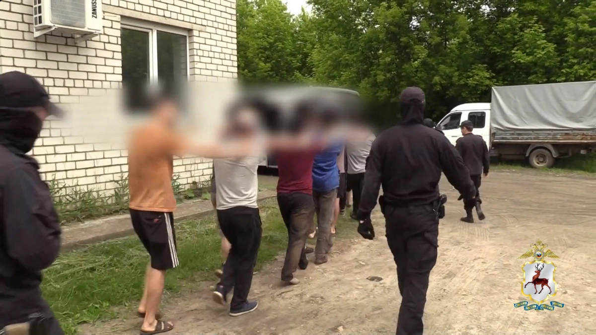Нижегородские коммерсанты заплатят 2 миллиона рублей за 16 нелегалов на производстве