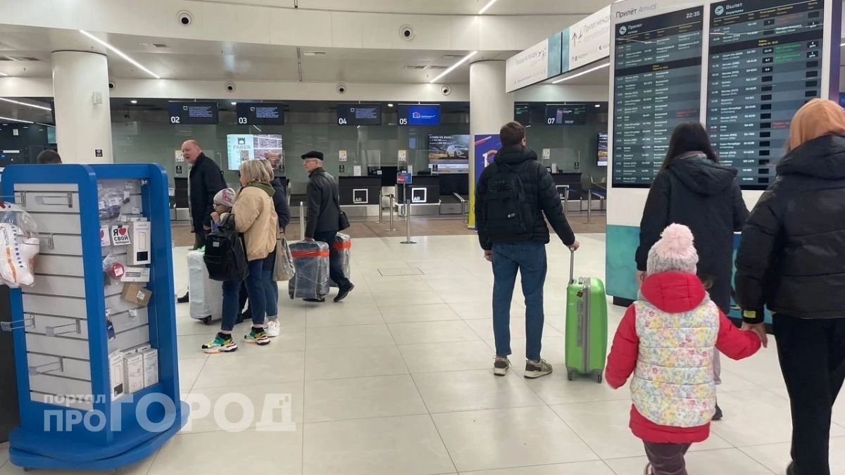 В нижегородском аэропорту отменили и задержали рейсы из-за закрытия неба