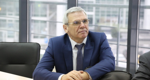 Евгений Люлин поздравил музейных работников с профессиональным праздником