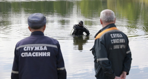 В Нижнем Новгороде водолазы очищают городские водоемы к пляжному сезону