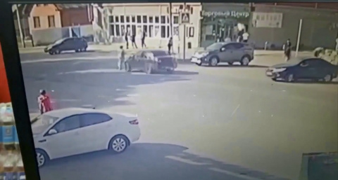 Экс-полицейский на большой скорости сбил женщину насмерть в селе Бутурлино 