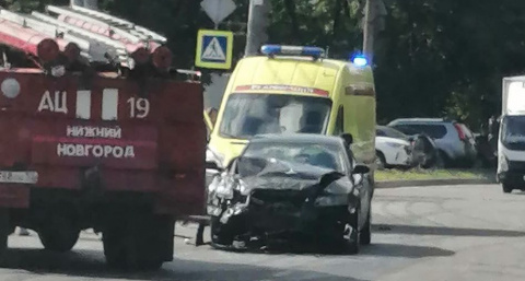 4 человека пострадали и один погиб из-за ДТП с легковушками в Нижнем Новгороде