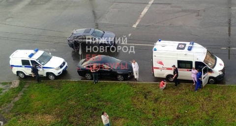 Жительница Дзержинска выпала из окна улице Дьяконова, но скорая не спешила приезжать 
