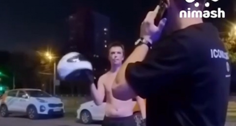 В Нижнем Новгороде пьяный мужчина попытался угнать мотоцикл и напал на владельца