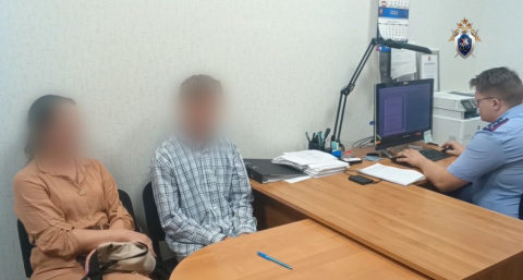 В Дзержинске задержали двух 14-летних подростков за нападение с сигнальной ракетой: третьему участнику 11 лет