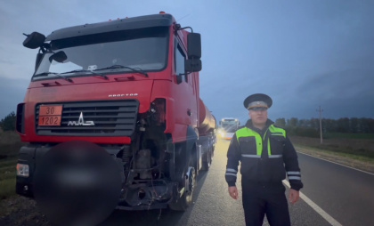 Мотоциклист-подросток погиб под колесами грузовика около Шатовки в Нижегородской области