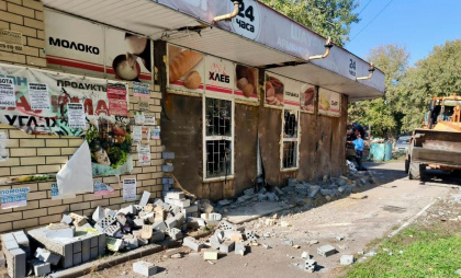 Автозаводский район очистили от 13 нелегальных ларьков