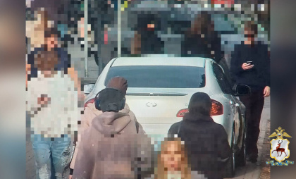 Студента из Нижнего Новгорода вычислили по фотографии, когда он "хвастался преступлением"