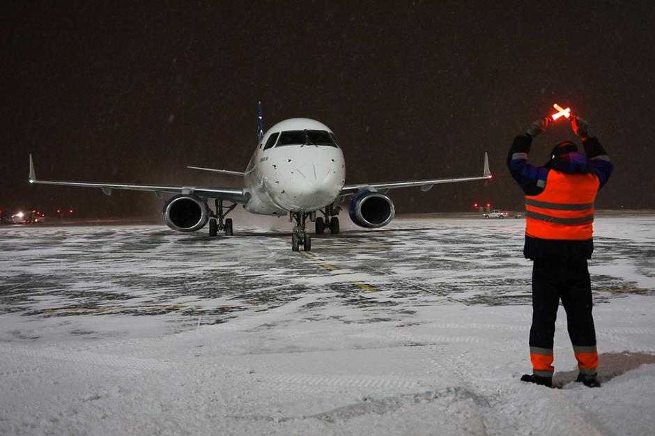 Авиакомпанию накажут за привезенных в Нижегородскую область непривитых иностранцев