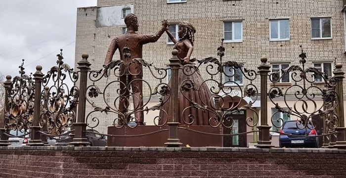 Творение нижегородского скульптора возмутило весь регион