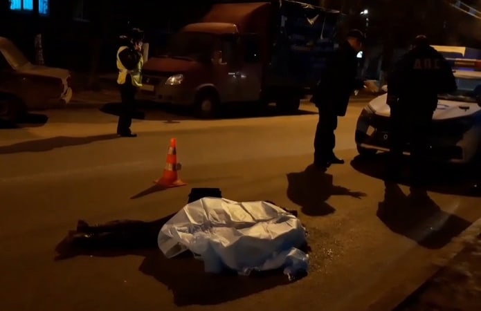 Погибший пешеход на Сормовском шоссе мог перейти по подземке, но побежал через дорогу