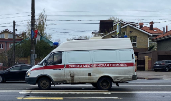 В Чкаловске внезапно скончался слесарь за ремонтом авто 