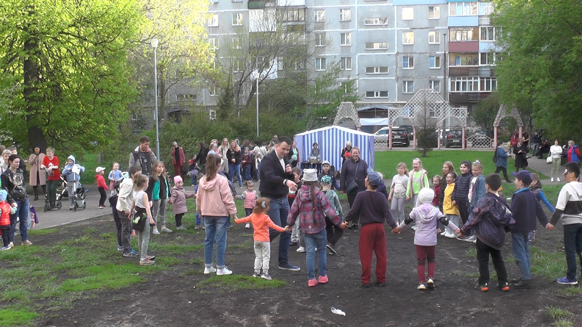 ДУКи пяти районов Нижнего Новгорода провели День соседей
