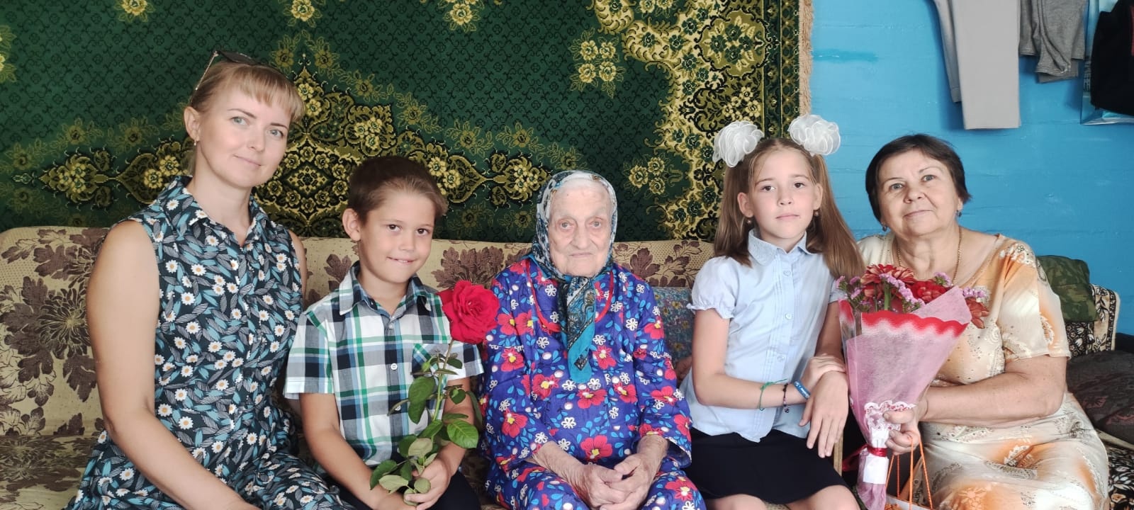 Жительница Нижегородской области отпраздновала 99 лет: во время войны была связисткой 