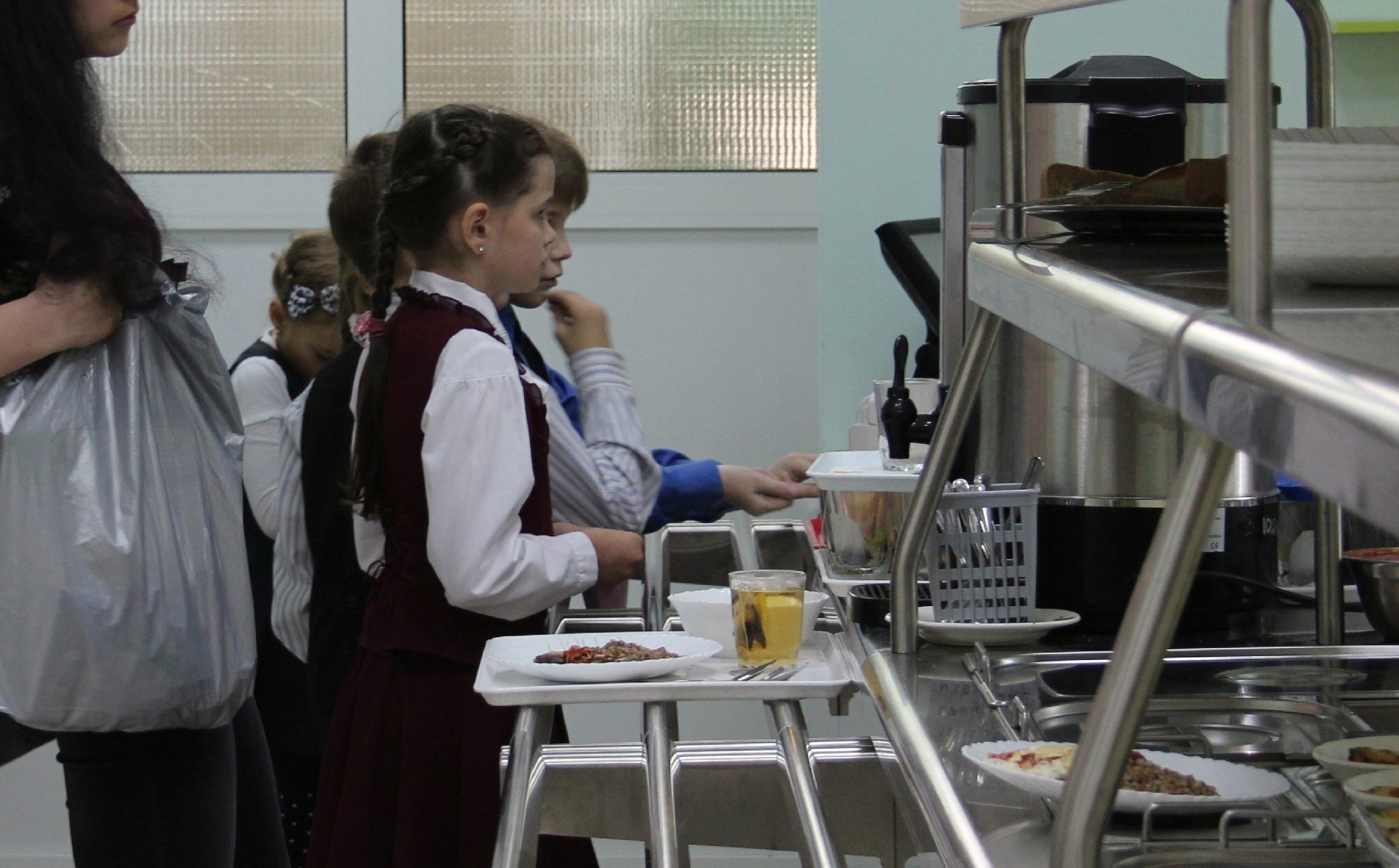 Нижегородцы смогут оценивать питание в школах города