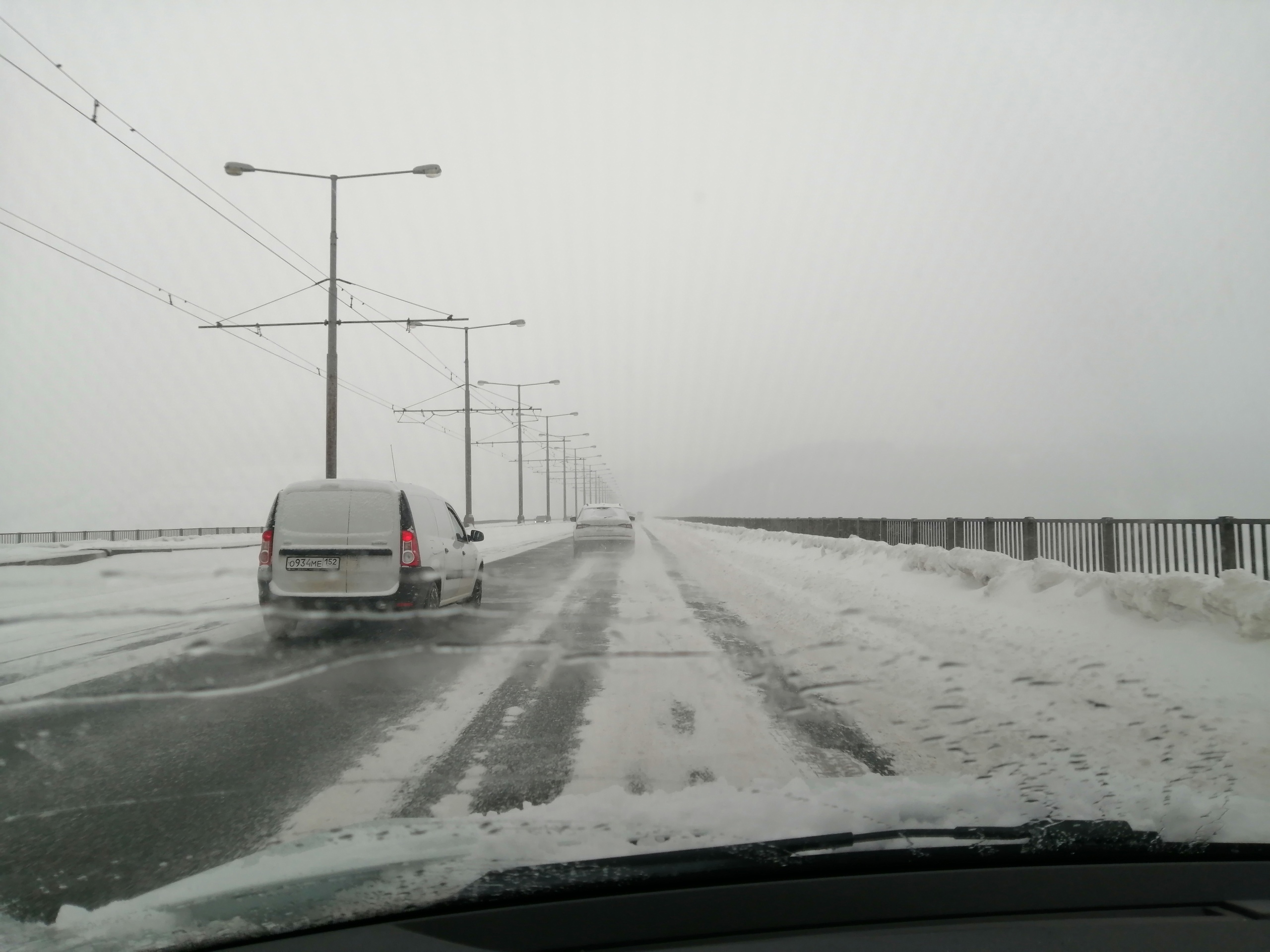 Несколько районов Нижегородской области пострадали из-за сильного снегопада