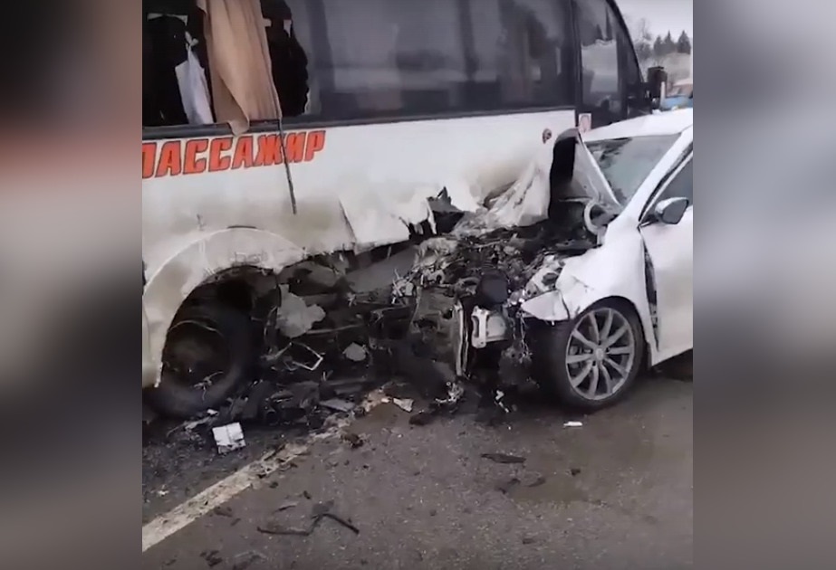 В Пензе микроавтобус с нижегородцами попал в ДТП: погиб ребенок