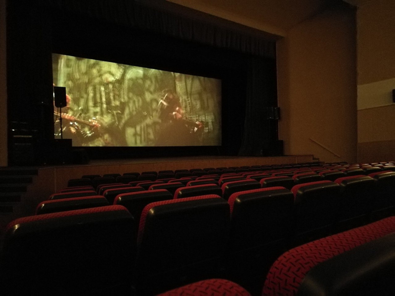 В Нижнем Новгороде закрыли один из самых недорогих кинотеатров