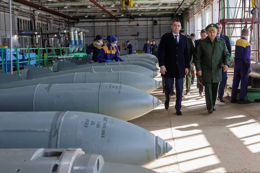 Шойгу нагрянул на военный завод Нижнего Новгорода
