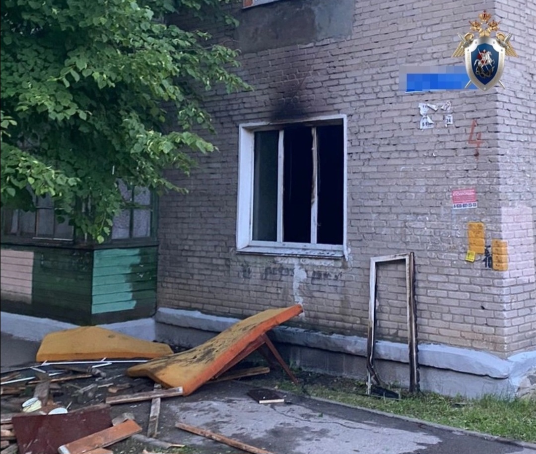На пепелище квартиры в Нижнем Новгороде нашли тело 35-летнего мужчины