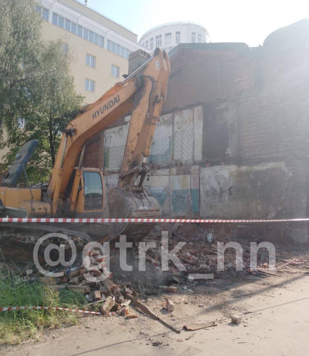 В Нижнем Новгороде снесли старинный дом, который должны были восстановить