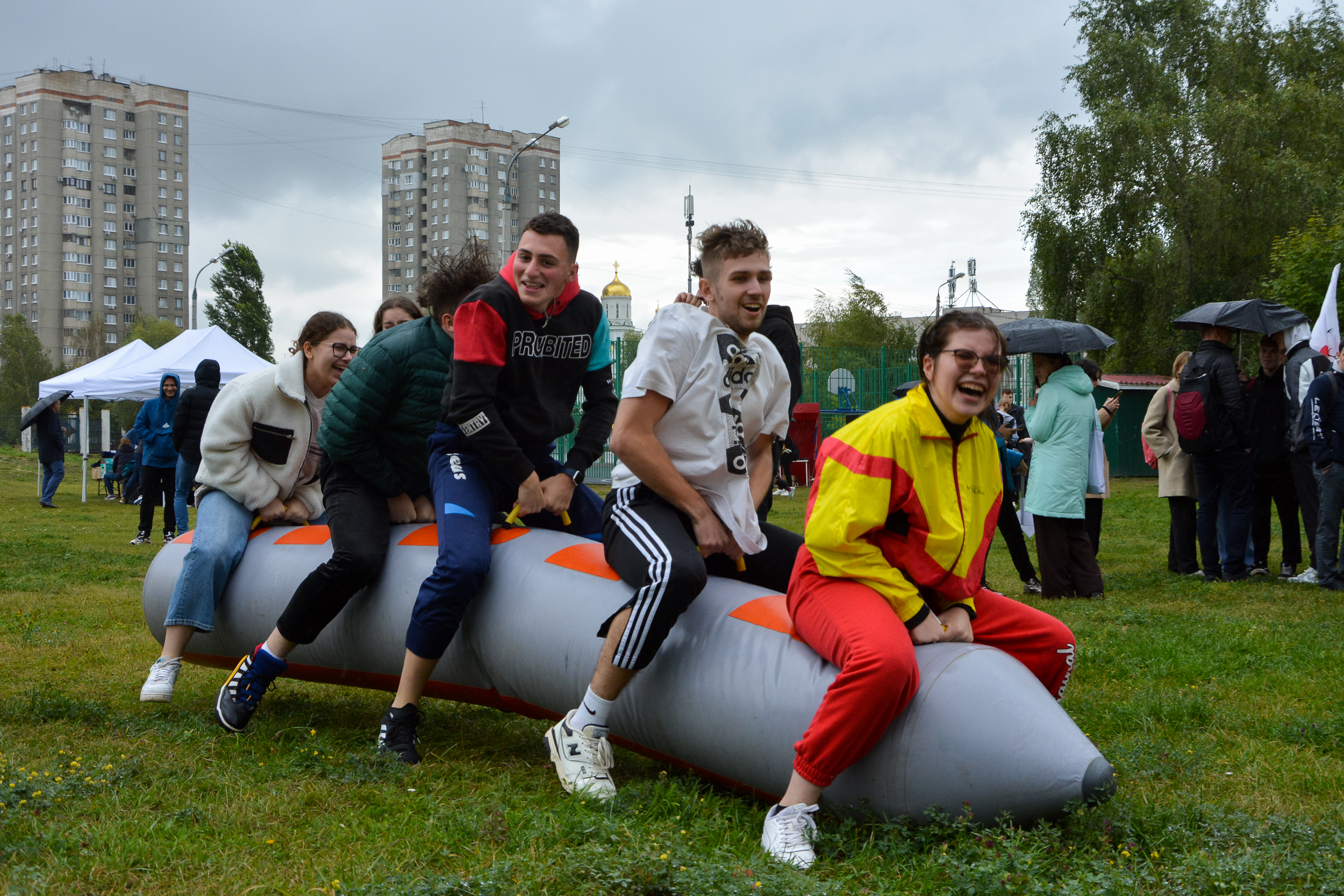 Бесплатные катания на катамаранах, аквагрим и квест ждут нижегородцев в Автозаводском районе 