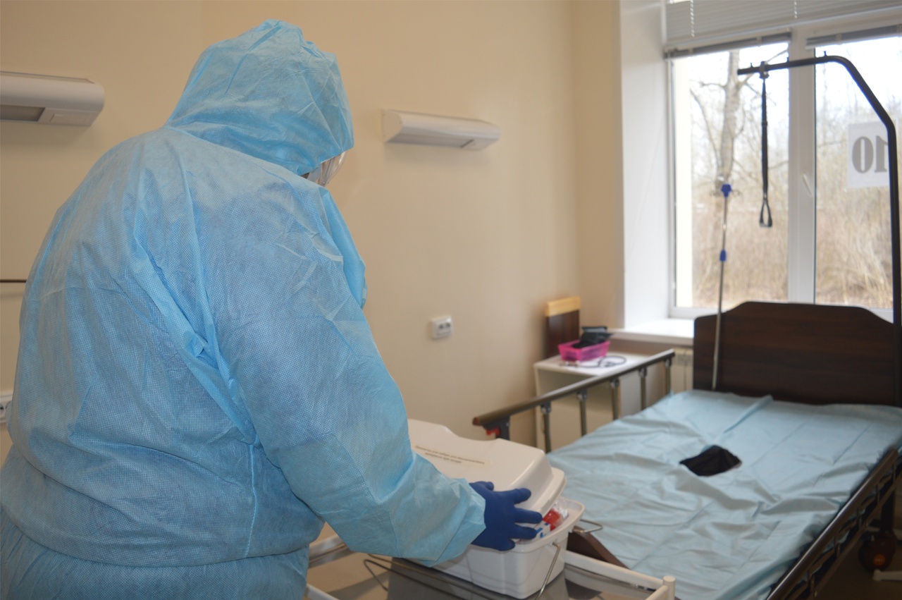 Из-за вспышки коронавируса отделение нижегородской больницы закрывали на несколько дней