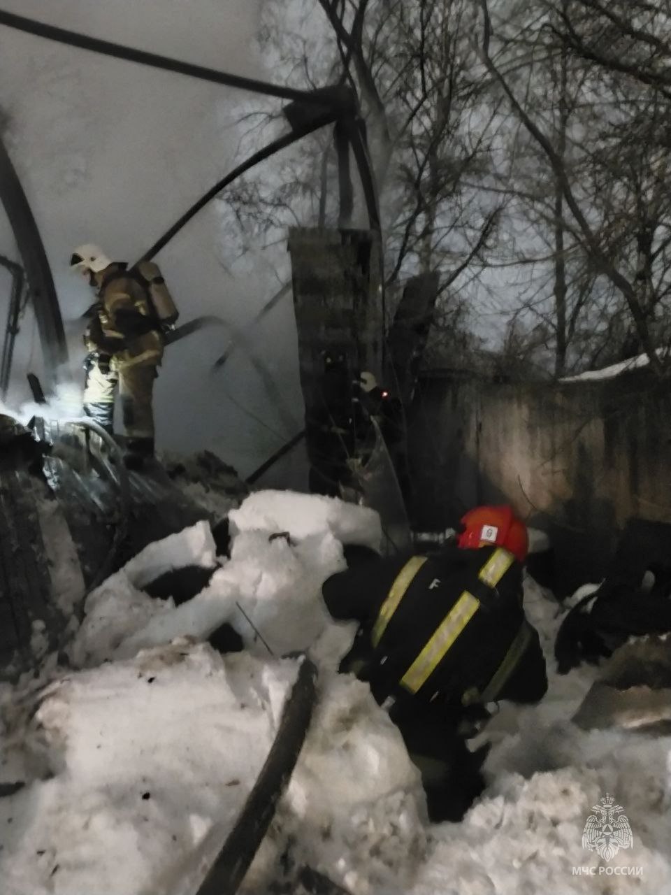 В Автозаводском районе сгорел ангар на 250 квадратов