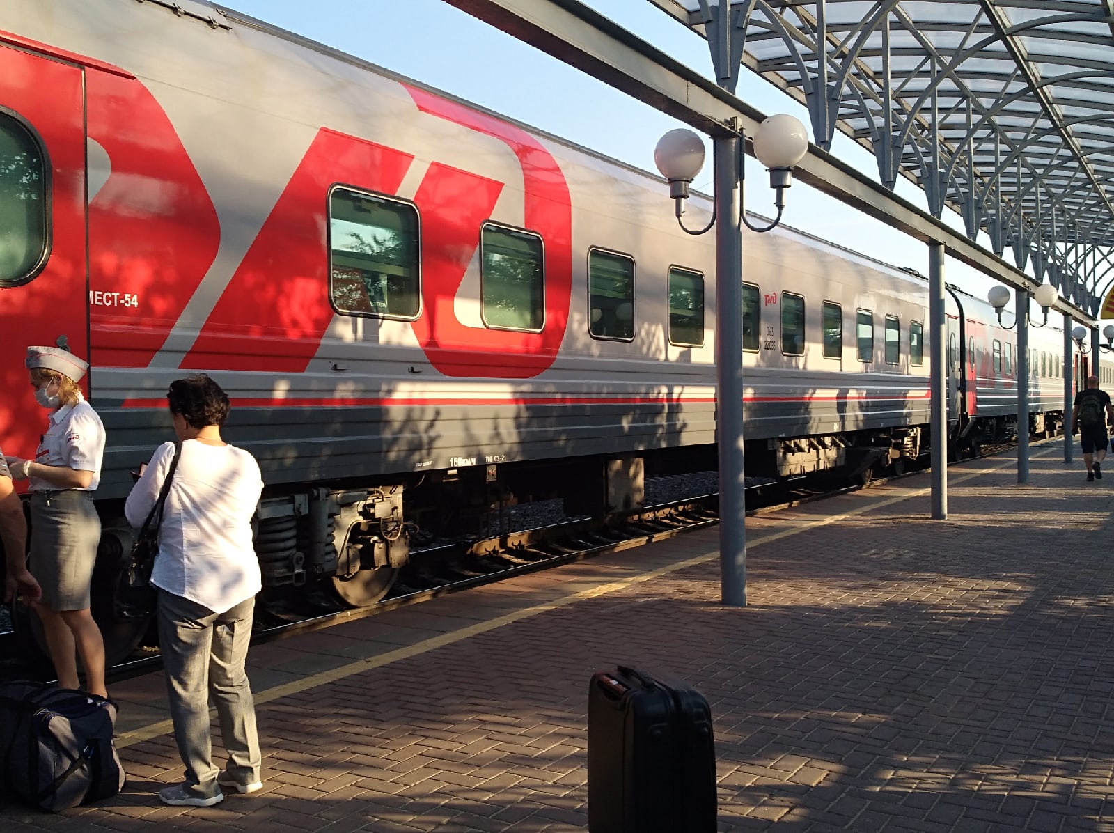 Теперь не пустят: РЖД объяснили новые правила прохода в вагоны поездов
