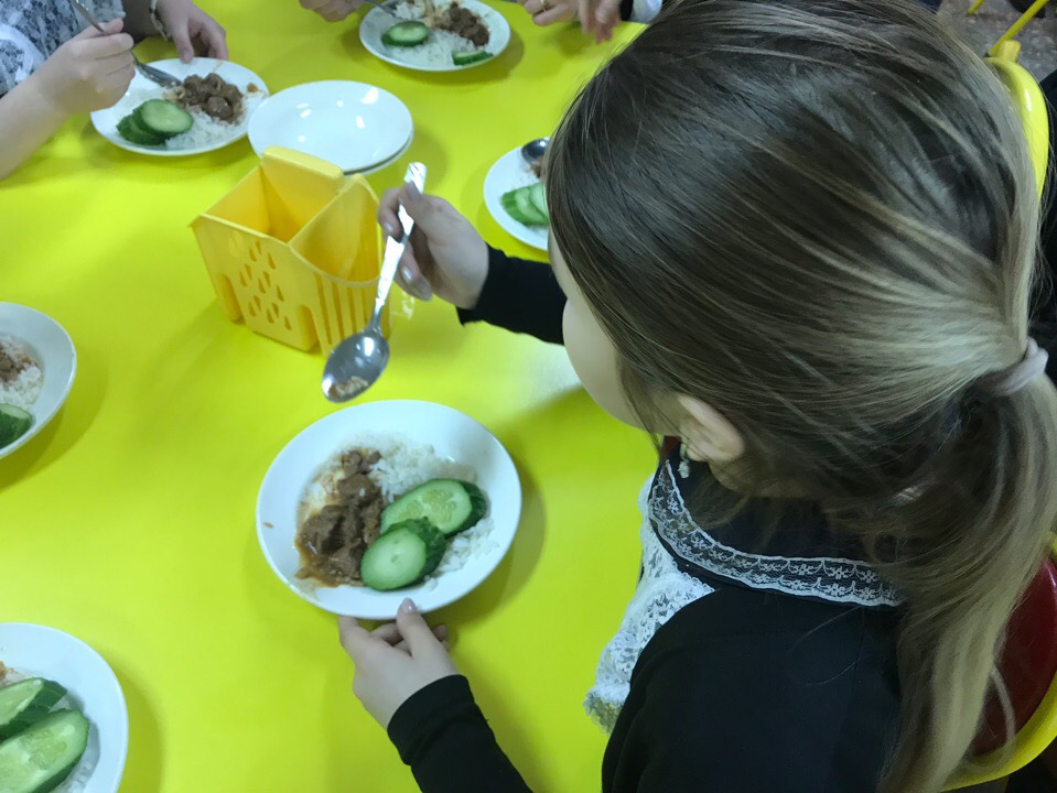 В нижегородских школах и детсадах подорожает питание