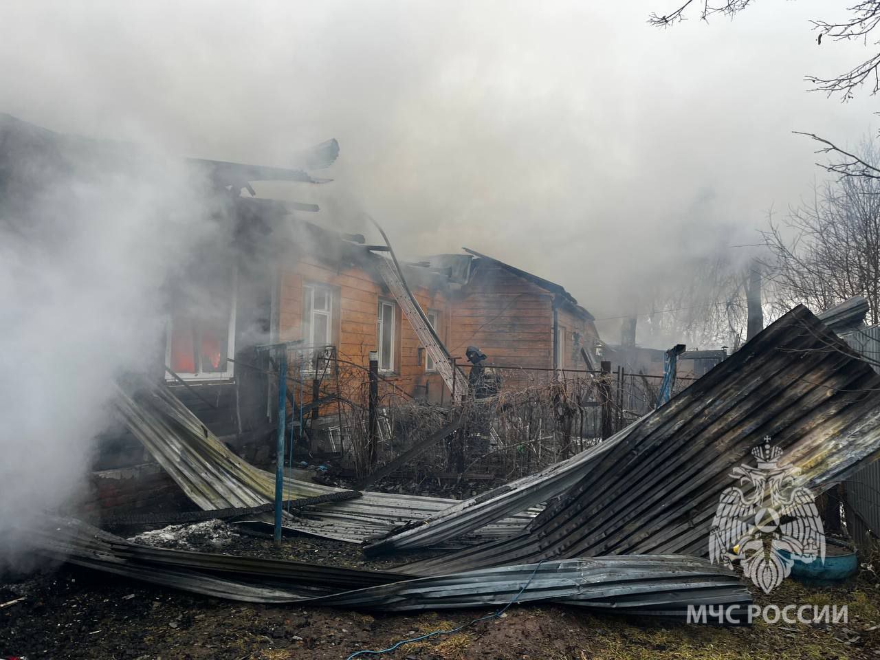 Стали известны подробности пожара в Богородском районе: есть пострадавший