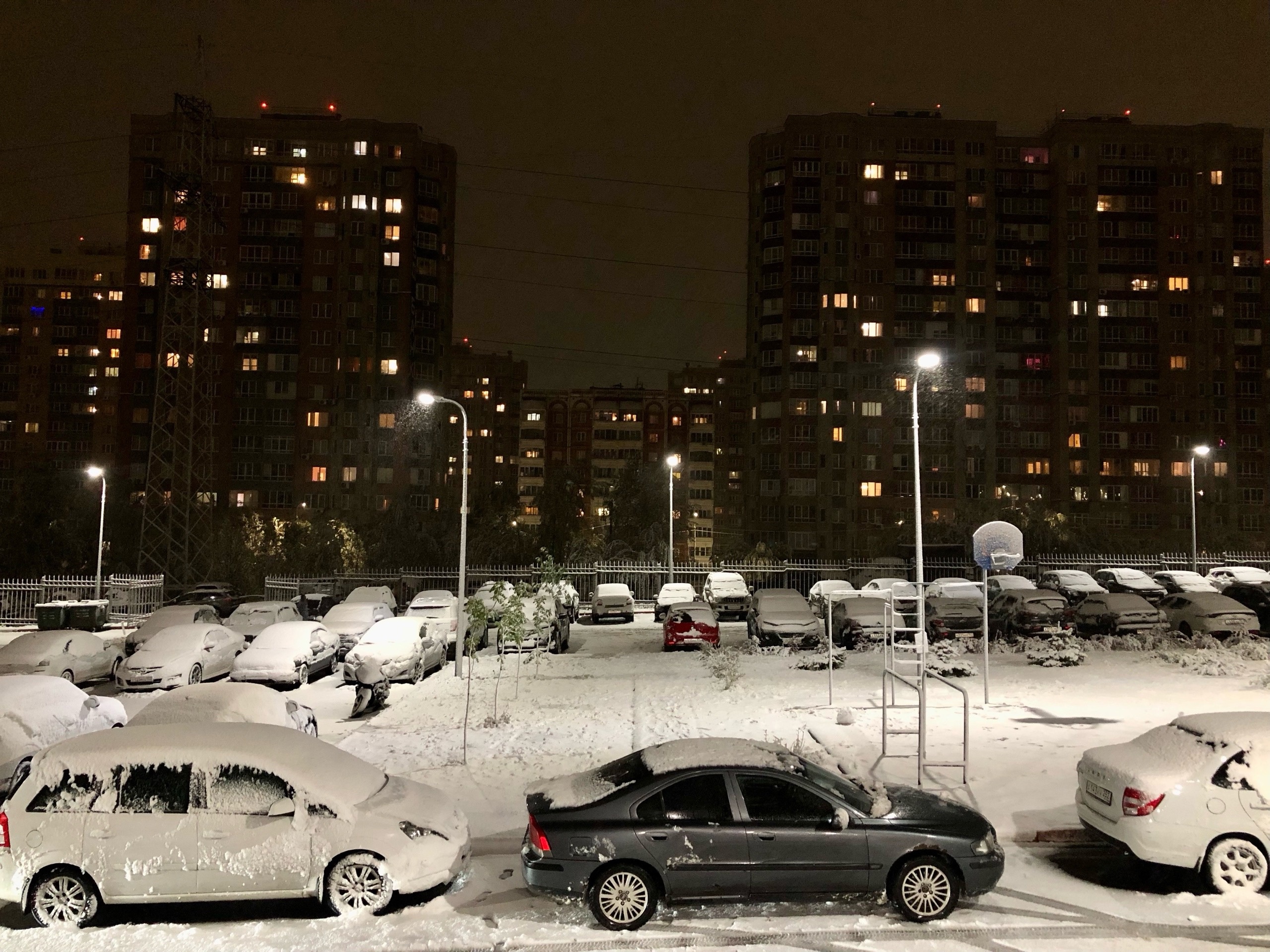 серьезное похолодание и ливни обрушатся на Россию уже в выходные