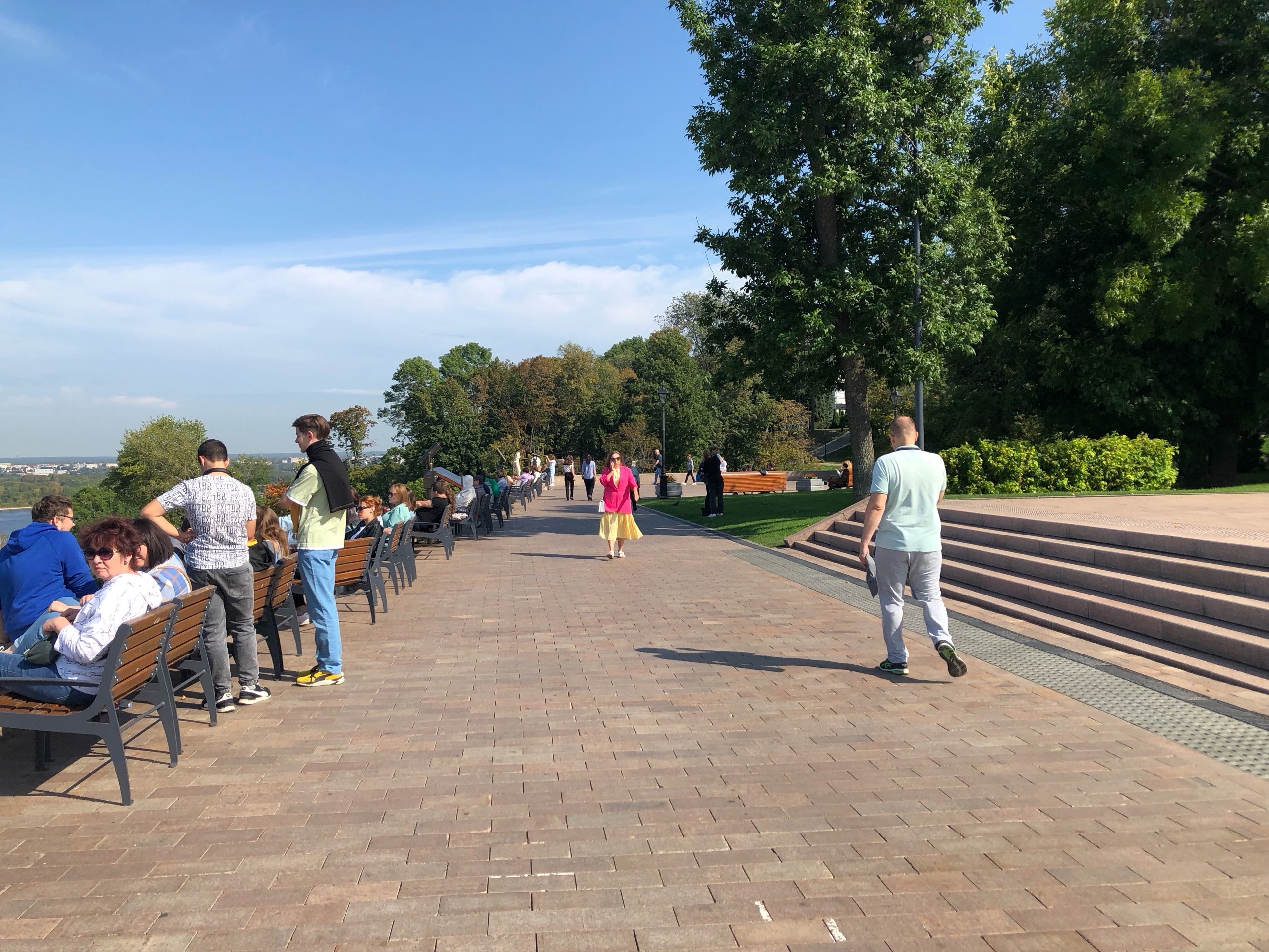 с этого возраста удача уже не отвернется от вас - срочно покупайте лотерейный билет
