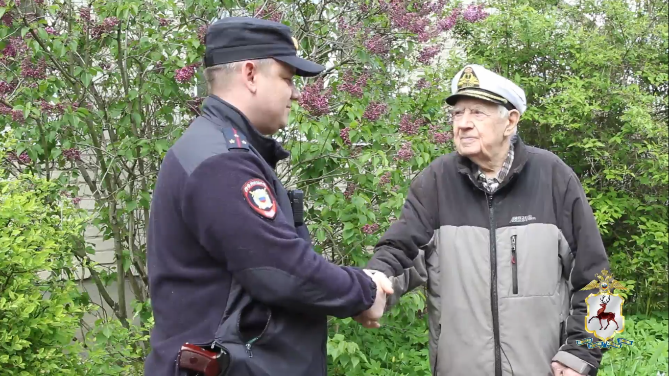 85-летнему жителю Бора вернули машину, которую он потерял в лесу