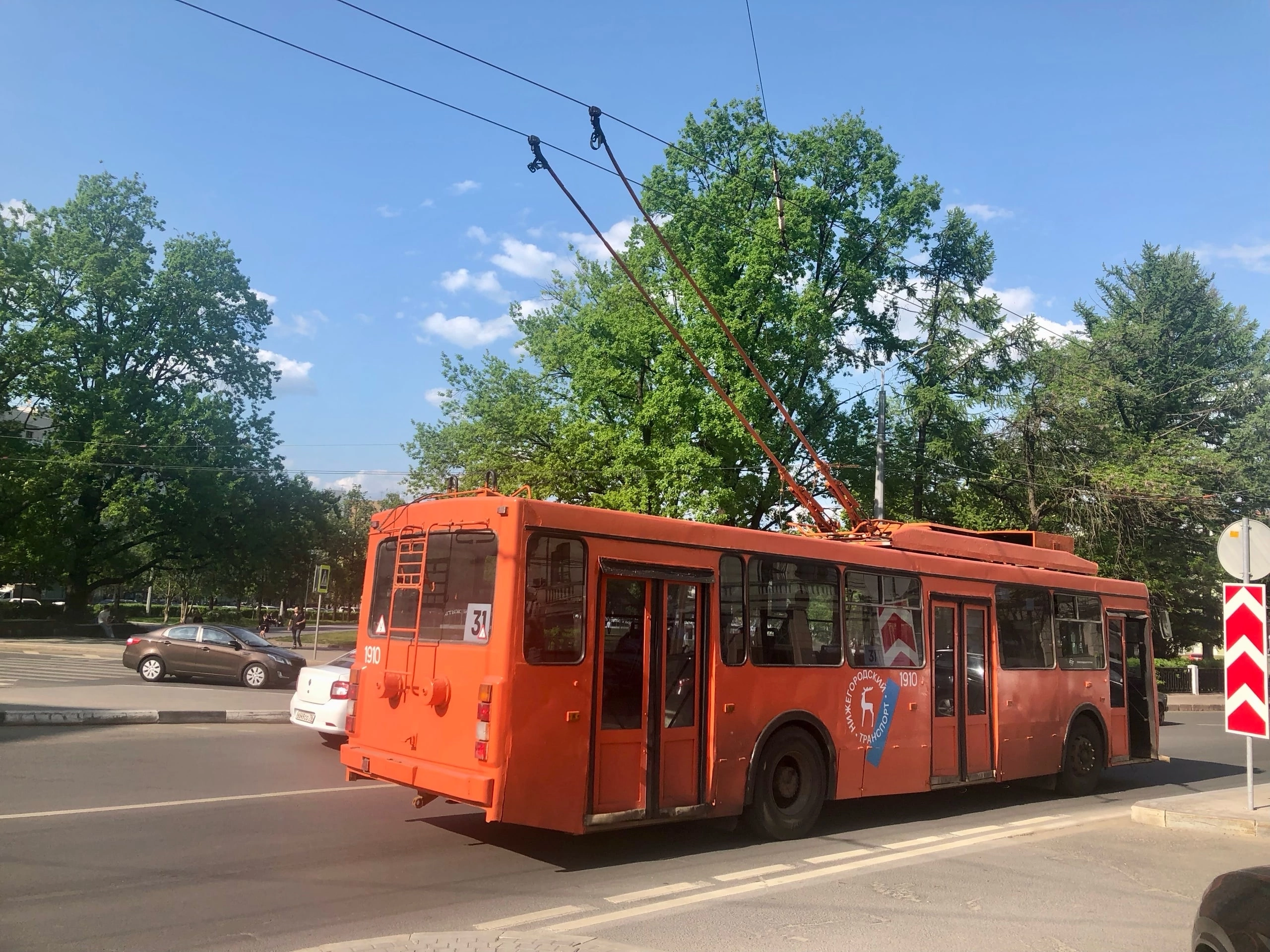 Четыре троллейбусных маршрута изменили остановку в Нижнем Новгороде