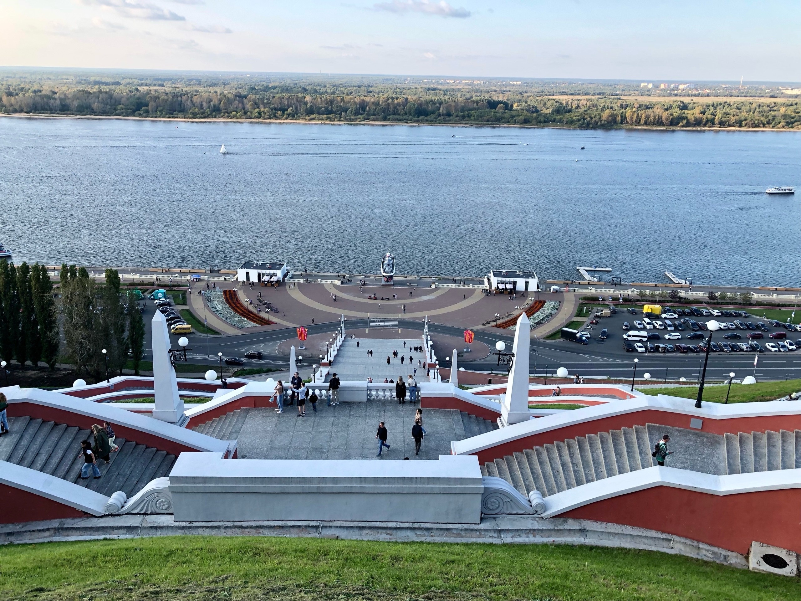 На одной из набережных в Нижнем Новгород запретят ездить и парковаться