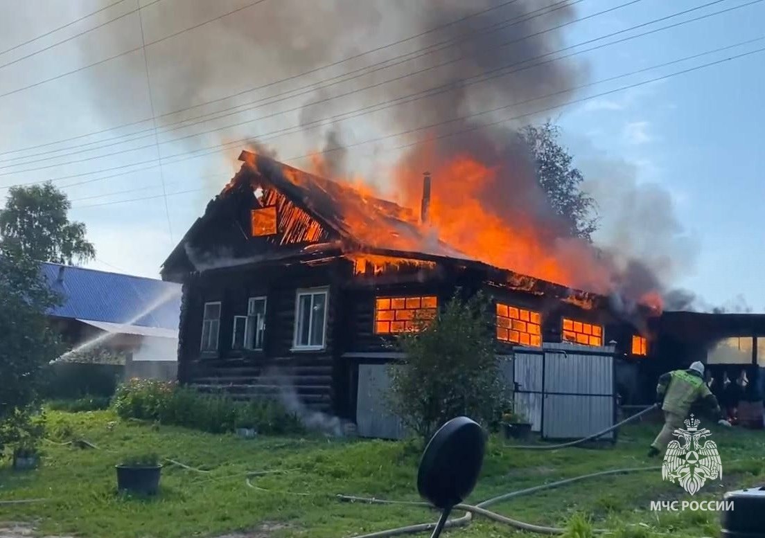 В Ветлуге неисправный холодильник сжег целый дом