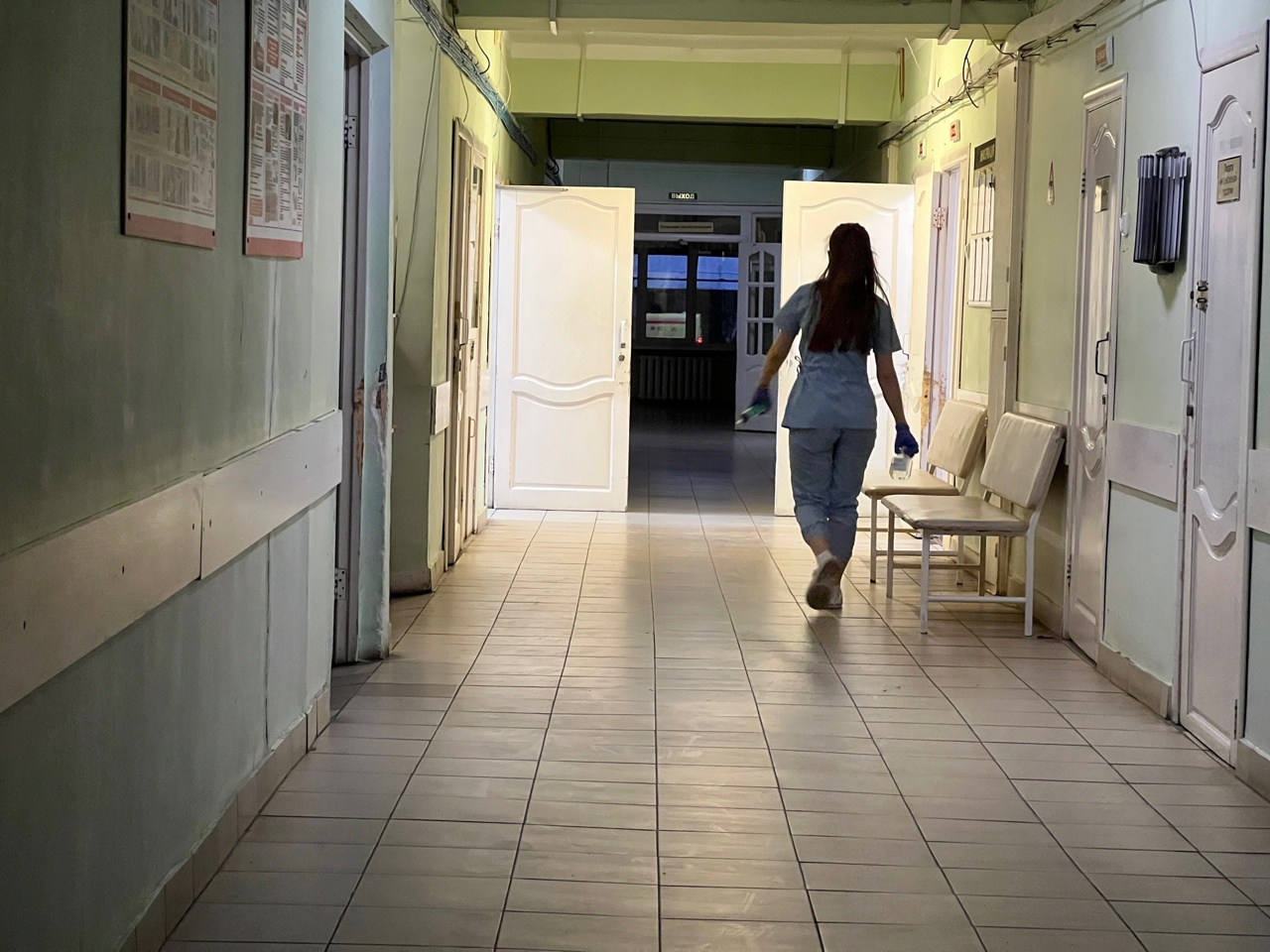 Нижегородские хирурги спасли пациенту руку, отрезанную пилой