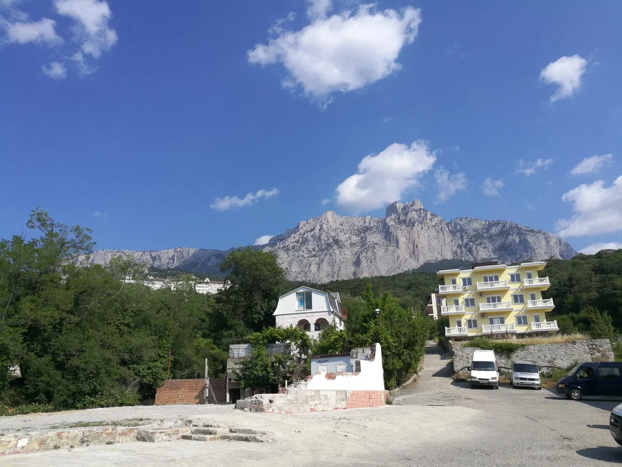 Ай‑Петри пустует: знаменитая вершина Крыма теперь под запретом для туристов