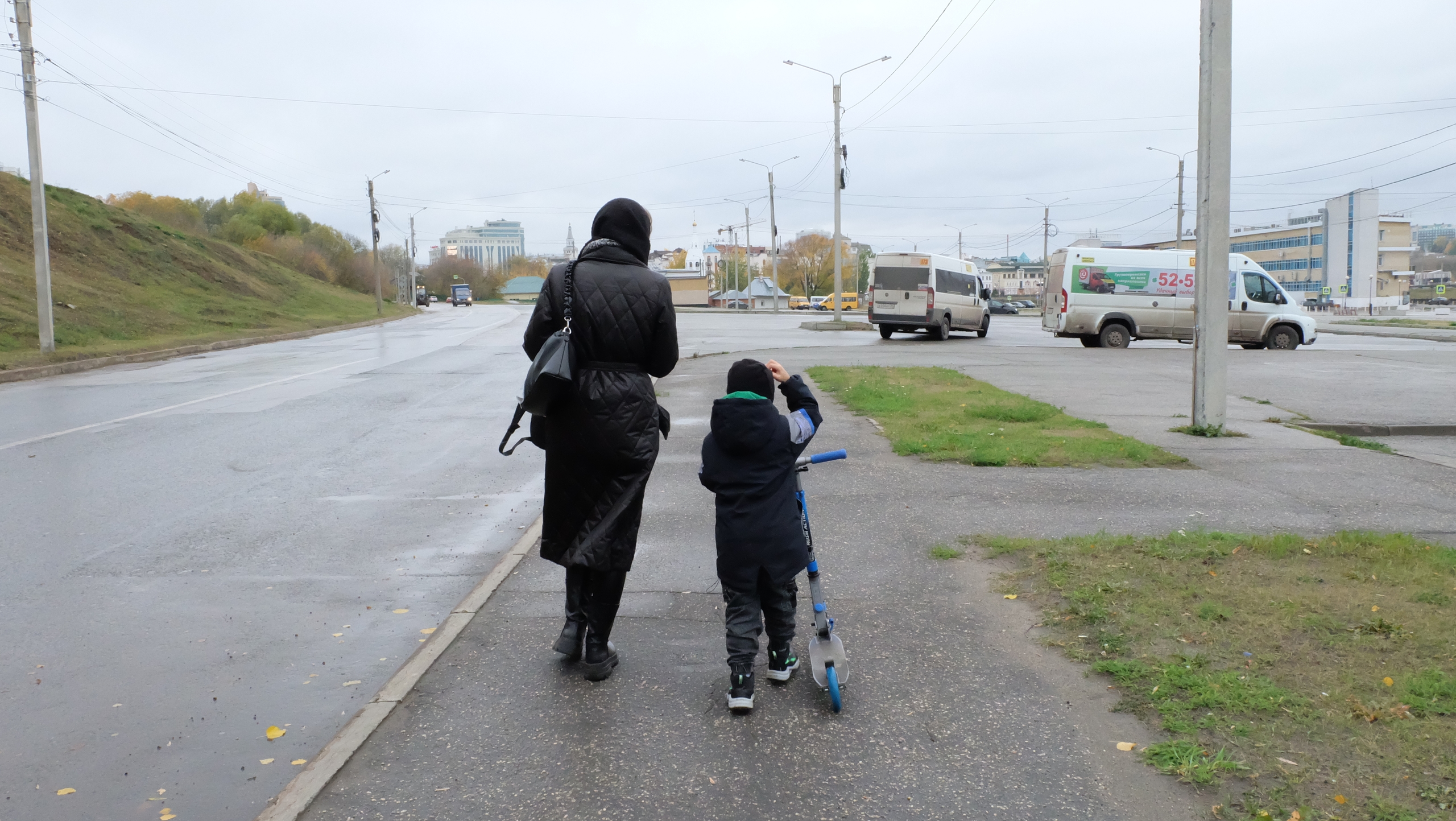 Это звучное имя для мальчиков было популярно еще в СССР, а сейчас - редкое: в переводе означает "победитель"