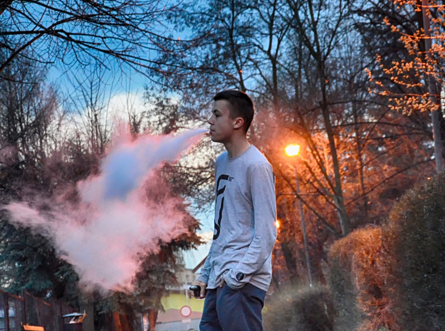 Власти назвали дату, когда вейпы полностью покинут полки магазинов в Нижнем Новгороде